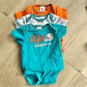NFL Miami Dolphins Baby Onesies set